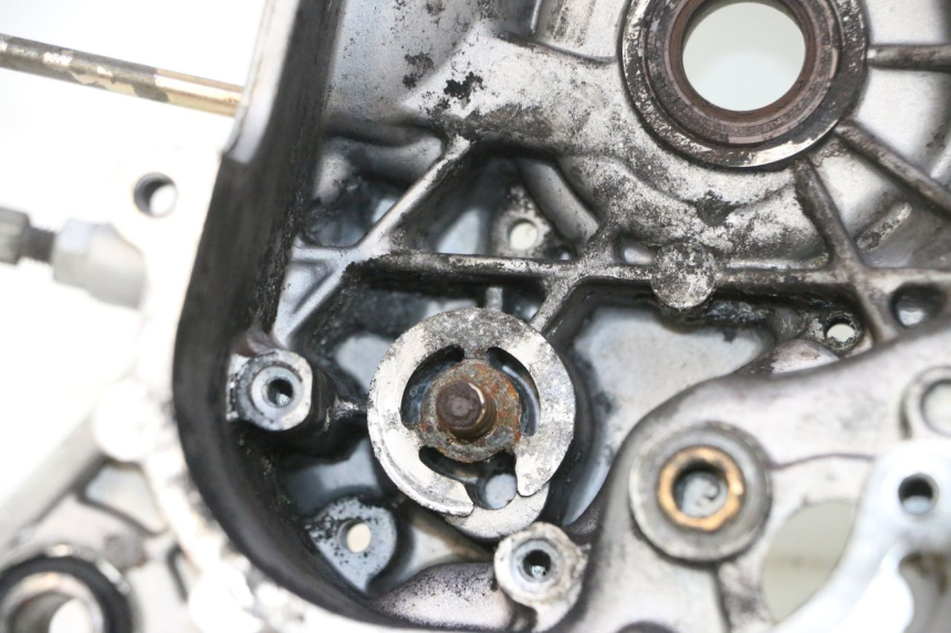 photo de CARTER IZQUIERDO APRILIA SR 2T 50 (2012 - 2017) - Enfoque en la estructura