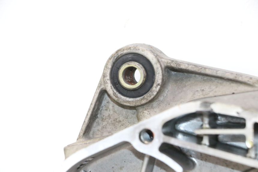 photo de CARTER IZQUIERDO APRILIA SR 2T 50 (2012 - 2017) - Detalles de los puntos de fijación