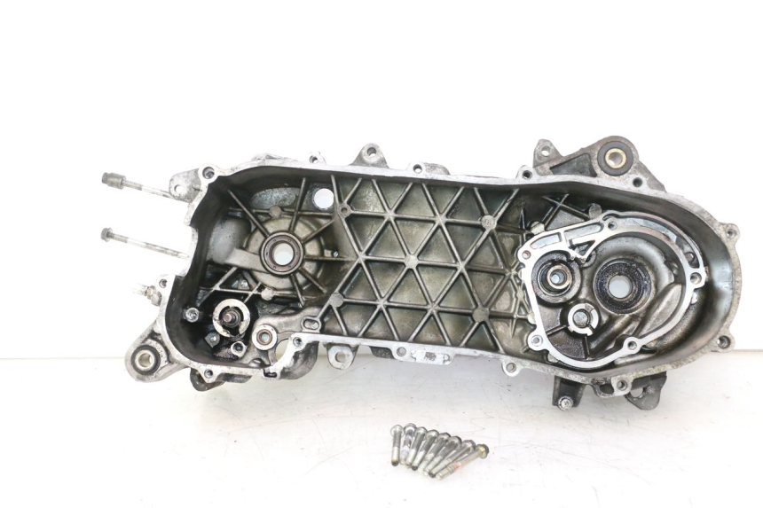 photo de CARTER IZQUIERDO DEL MOTOR PIAGGIO VESPA S 2T 50 (2007 - 2014) - Vista principal