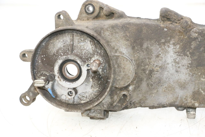 photo de CARTER IZQUIERDO PEUGEOT VIVACITY 50 (1998 - 2003) - Vista general del producto