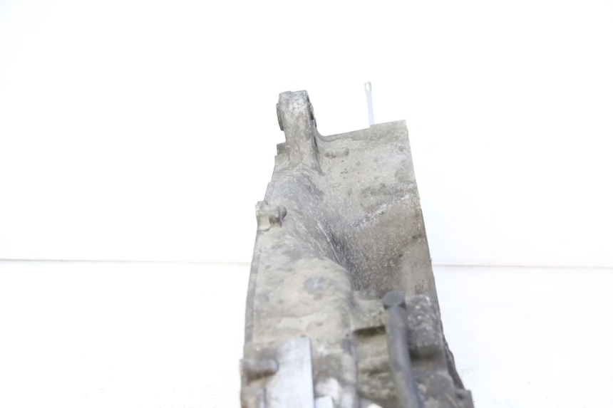 photo de CARTER IZQUIERDO YAMAHA X-MAX XMAX 125 (2010 - 2013) - Detalles de los puntos de fijación