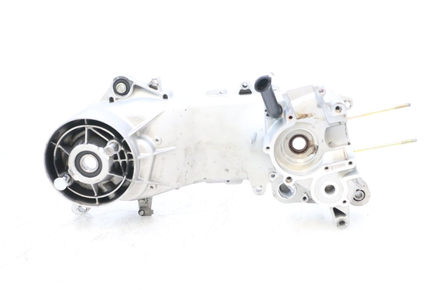 photo de CARTER IZQUIERDO PIAGGIO ZIP 2T 50 (2009 - 2019) - Detalles de los puntos de fijación