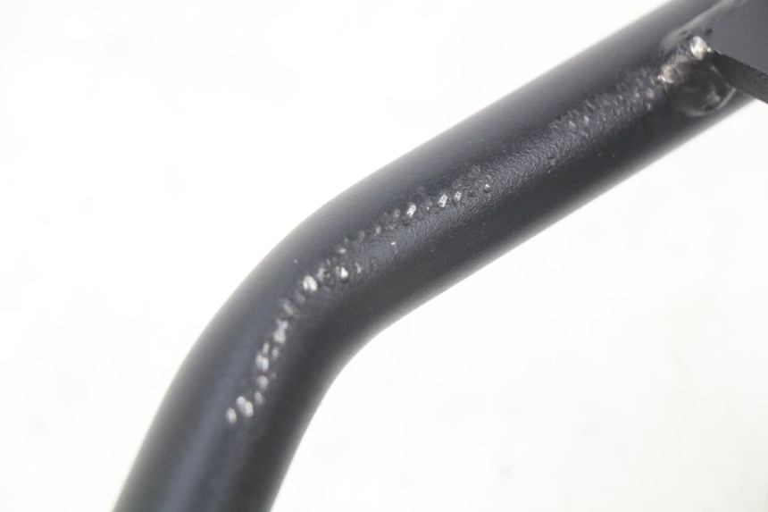 photo de CUBIERTA PROTECTORA DEL CILINDRO HONDA CB R 1000 (2018 - 2023) - Detalles de los puntos de fijación