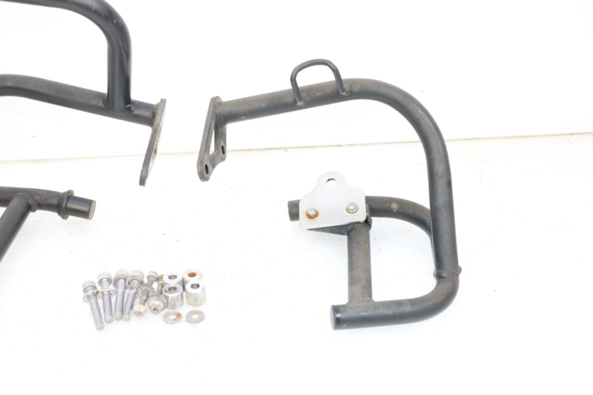 photo de CUBIERTA DEL CILINDRO YAMAHA FJR ABS 1300 (2006 - 2012) - Características distintivas