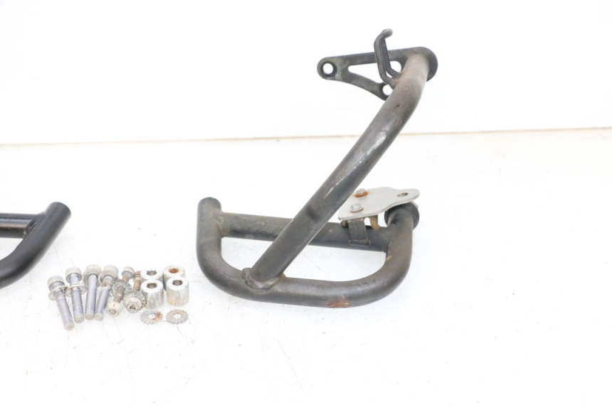 photo de CUBIERTA DEL CILINDRO YAMAHA FJR ABS 1300 (2006 - 2012) - Estado de la superficie y material