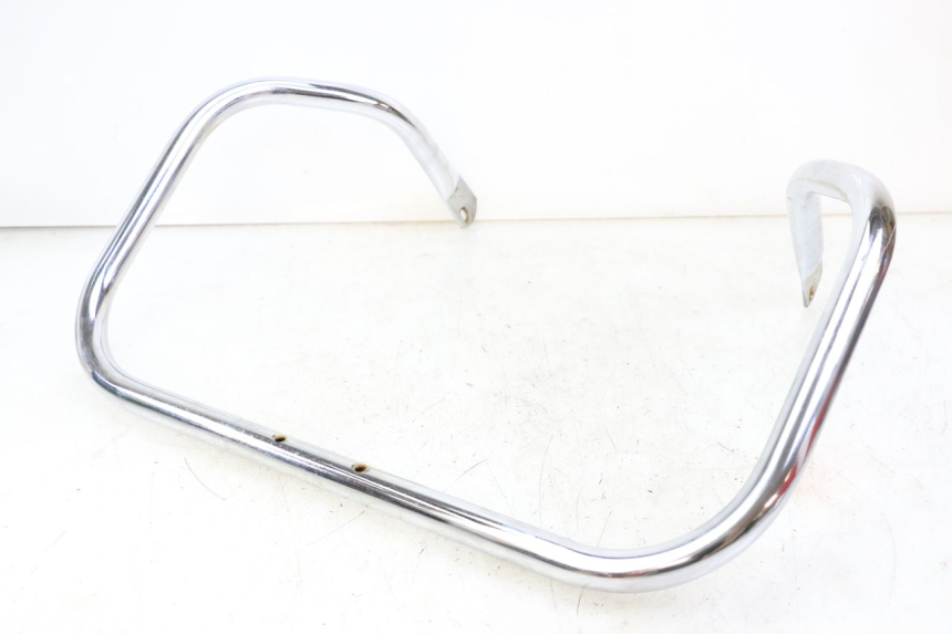 photo de PROTECTOR MOTOR REGAL RAPTOR RAXTER 2 125 (2007 - 2015) - Detalles de los puntos de fijación