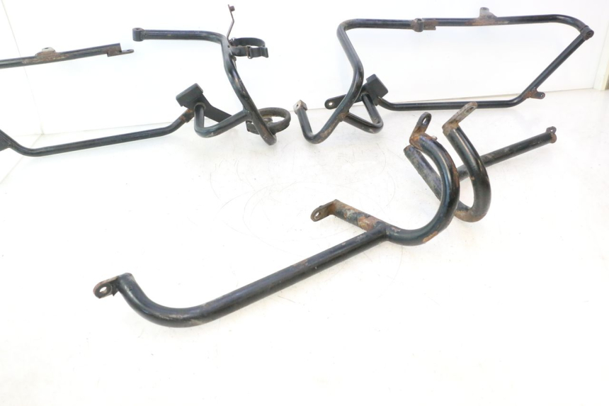 photo de PROTECTOR MOTOR YAMAHA TDM ABS 900 (2002 - 2014) - Detalle de la pieza