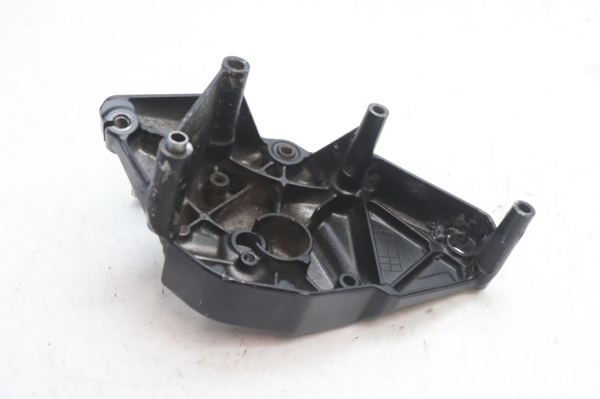 photo de TAPA PINON SUZUKI GSR 600 (2005 - 2012) - Primer plano técnico