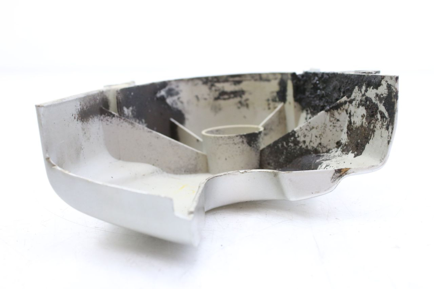 photo de CUBIERTA DEL PIÑÓN SYM HUSKY 125 (1999 - 2005) - Detalles de los puntos de fijación