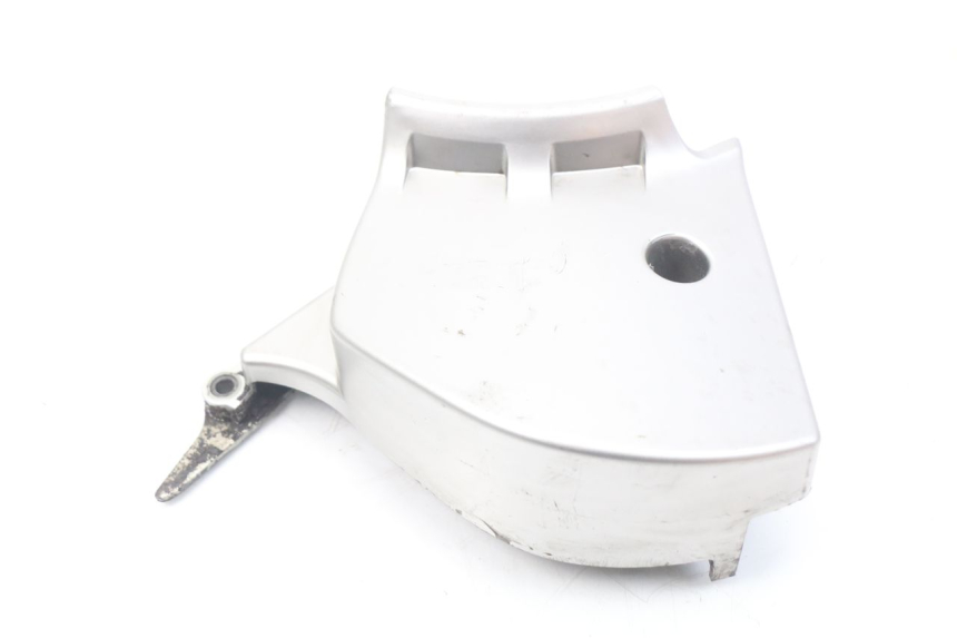 photo de CUBIERTA DEL PIÑÓN HONDA INTEGRA NC D 750 (2016 - 2018) - Primer plano técnico