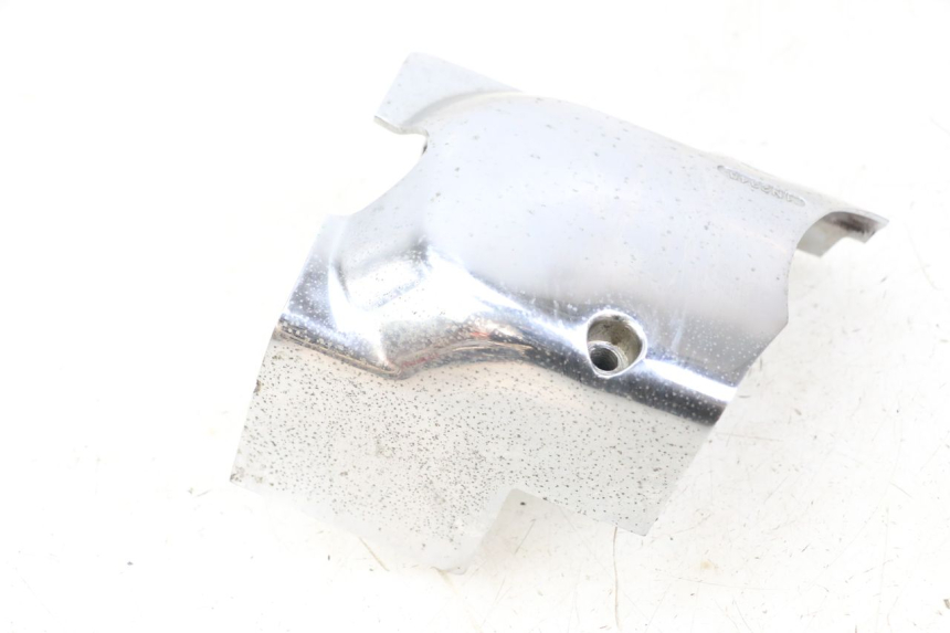 photo de TAPA PINON JINLUN JL HIGHLANDER 125 (2007 - 2015) - Detalles de los puntos de fijación