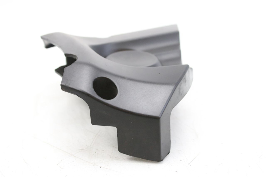 photo de CUBIERTA DEL PIÑÓN YAMAHA MT-07 MT07 700 (2018 - 2020) - Zoom estado de uso