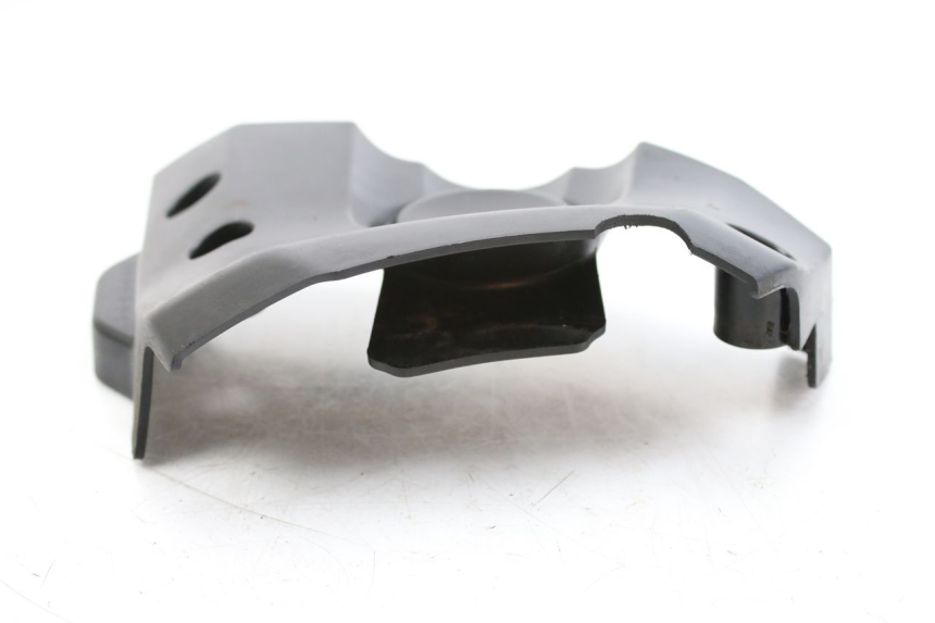 photo de CUBIERTA DEL PIÑÓN YAMAHA MT-07 MT07 700 (2018 - 2020) - Otra perspectiva