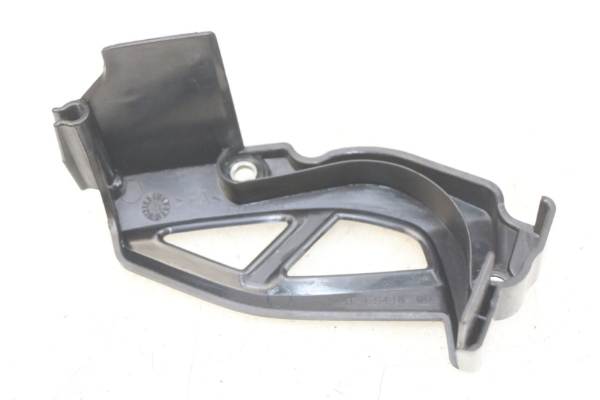 photo de CUBIERTA DEL PIÑÓN YAMAHA MT ABS 125 (2014 - 2018) - Zoom estado de uso