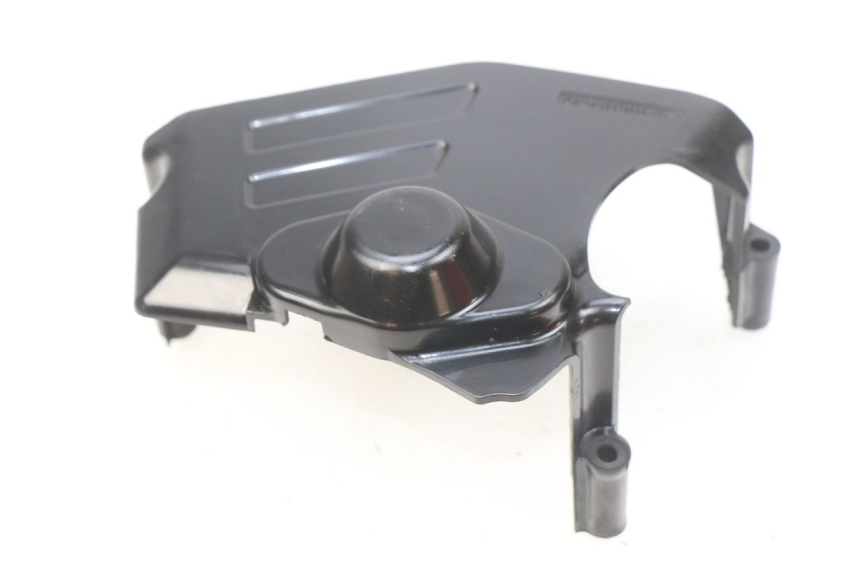 photo de CUBIERTA DEL PIÑÓN SUZUKI SV N 650 (1999 - 2002) - Primer plano técnico