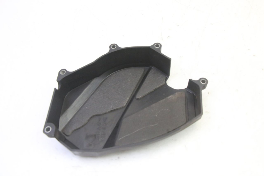 photo de CUBIERTA DEL PIÑÓN YAMAHA TDM ABS 900 (2002 - 2014) - Detalles de los puntos de fijación
