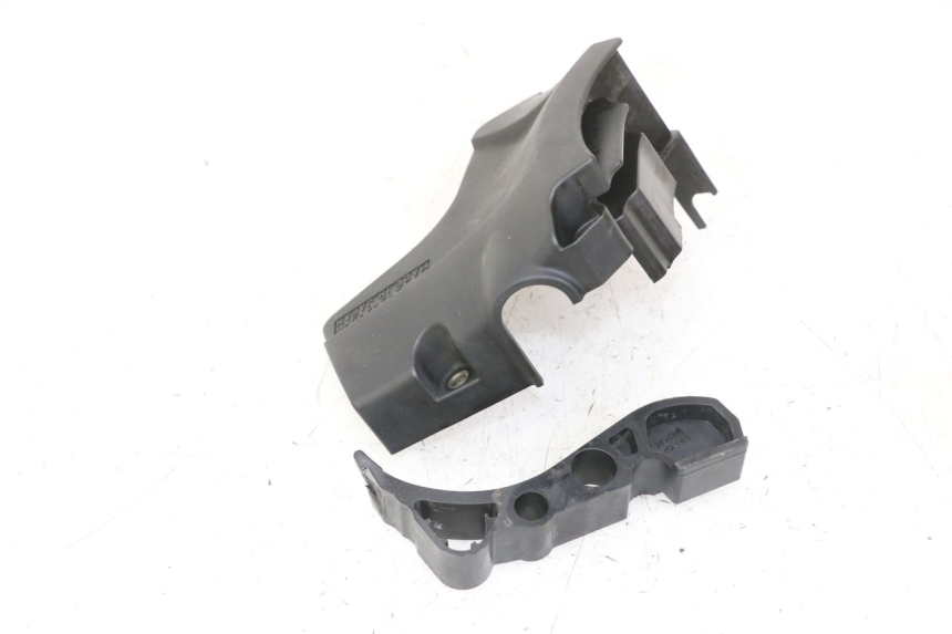 photo de TAPA PINON YAMAHA XJ6 ABS 600 (2008 - 2016) - Detalle de la pieza