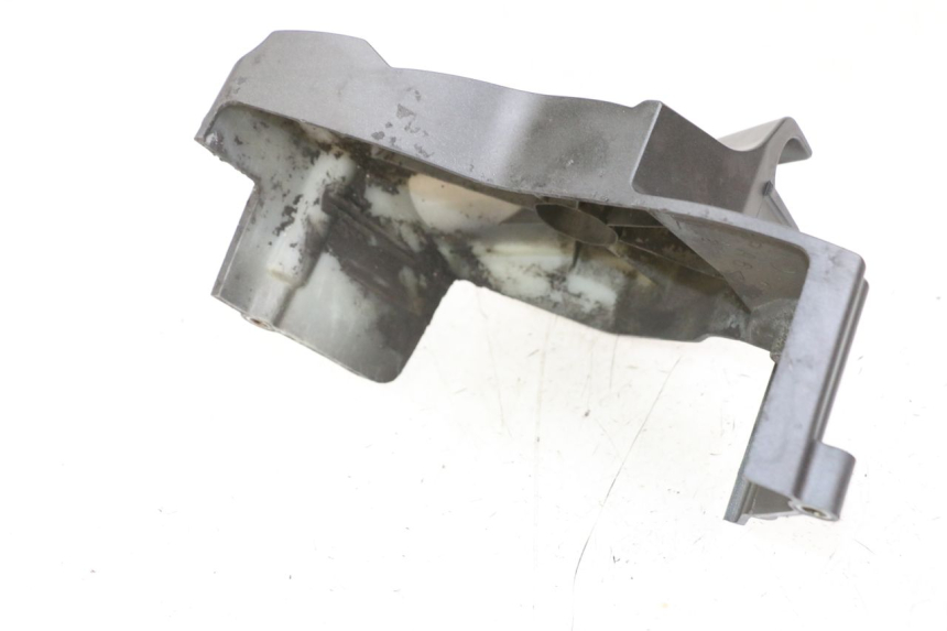 photo de TAPA PINON YAMAHA FZ1 FAZER 1000 (2007 - 2009) - Primer plano técnico