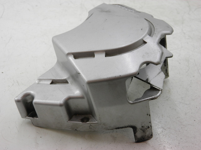 photo de TAPA PINON YAMAHA FZS FAZER 1000 (2003 - 2005) - Primer plano técnico