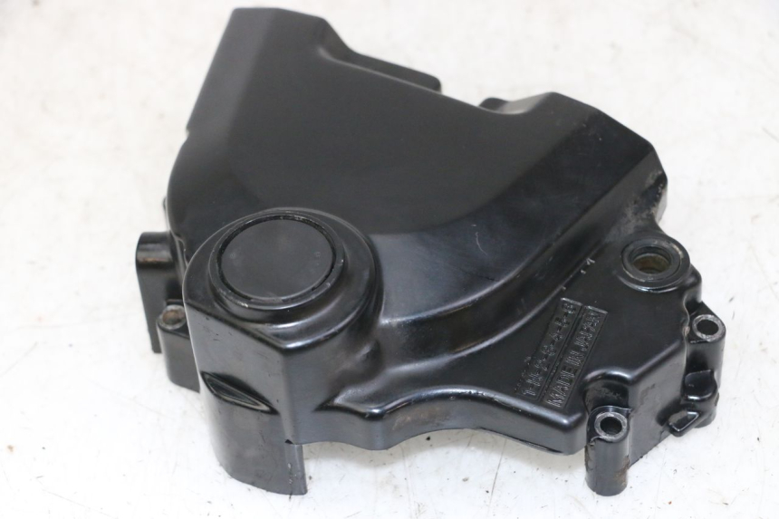 photo de CUBIERTA DEL PIÑÓN YAMAHA FZS FAZER 600 (2001 - 2003) - Primer plano técnico