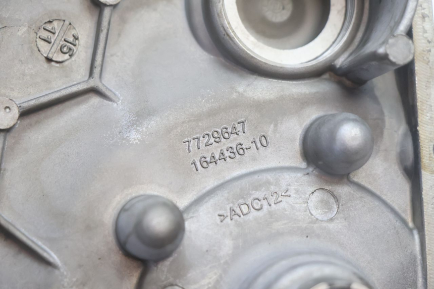 photo de TAPA BOMBA AGUA BMW C SPORT 650 (2015 - 2021) - Otra vista del artículo