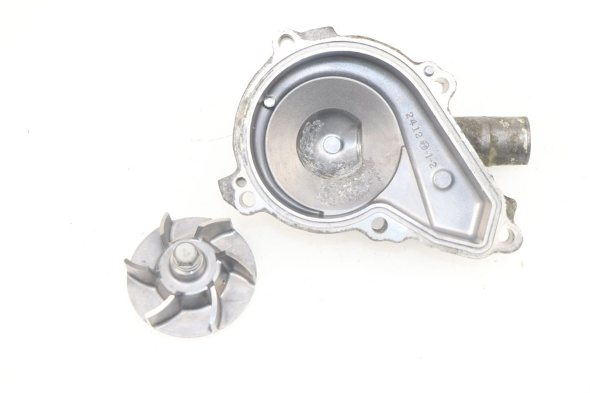 photo de TAPA BOMBA AGUA KAWASAKI ER-6 ER6 F 650 (2006 - 2009) - Zoom estado de uso