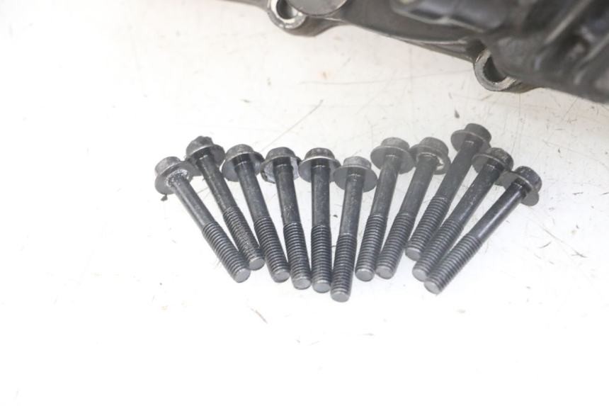 photo de TAPA BOMBA AGUA HONDA FORZA ABS 300 (2013 - 2017) - Marcados y referencias originales