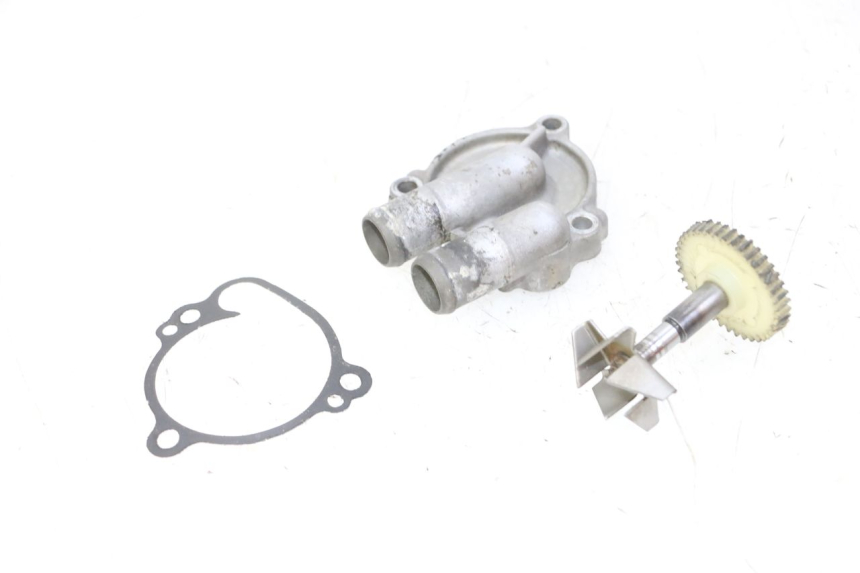 photo de TAPA BOMBA AGUA KAWASAKI KX 85 (2014 - 2021) - Detalle de la pieza