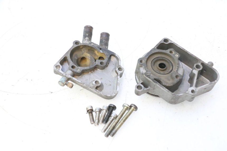 photo de TAPA BOMBA AGUA YAMAHA YP MAJESTY 125 (1998 - 2001) - Detalle de la pieza
