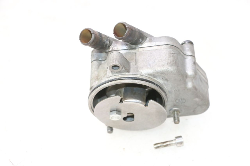 photo de TAPA BOMBA AGUA YAMAHA YP MAJESTY 125 (1998 - 2001) - Zoom estado de uso