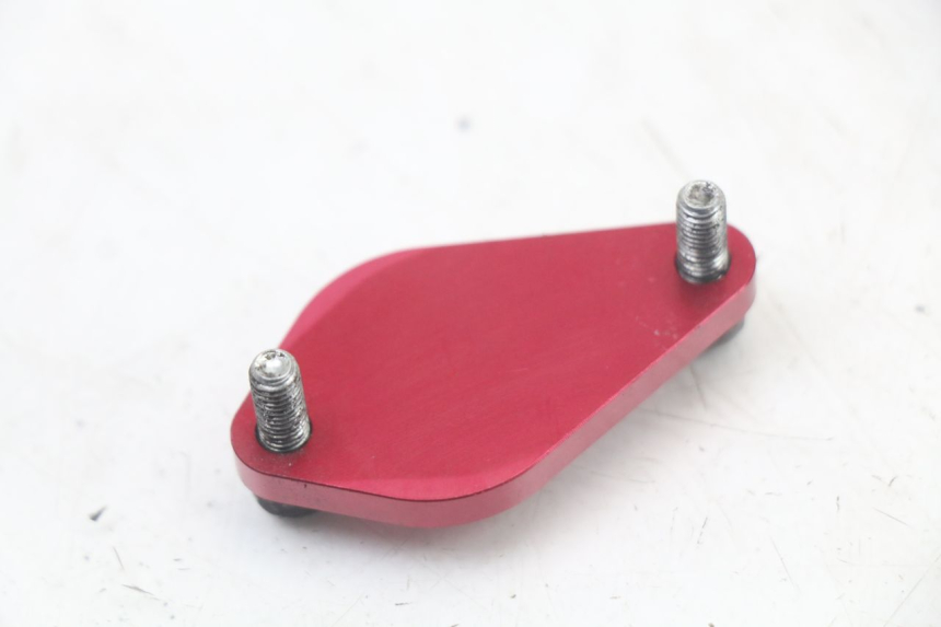 photo de TAPA ACEITE BOMBA DERBI SENDA SM DRD X-TREME 50 (2011 - 2017) - Otra perspectiva