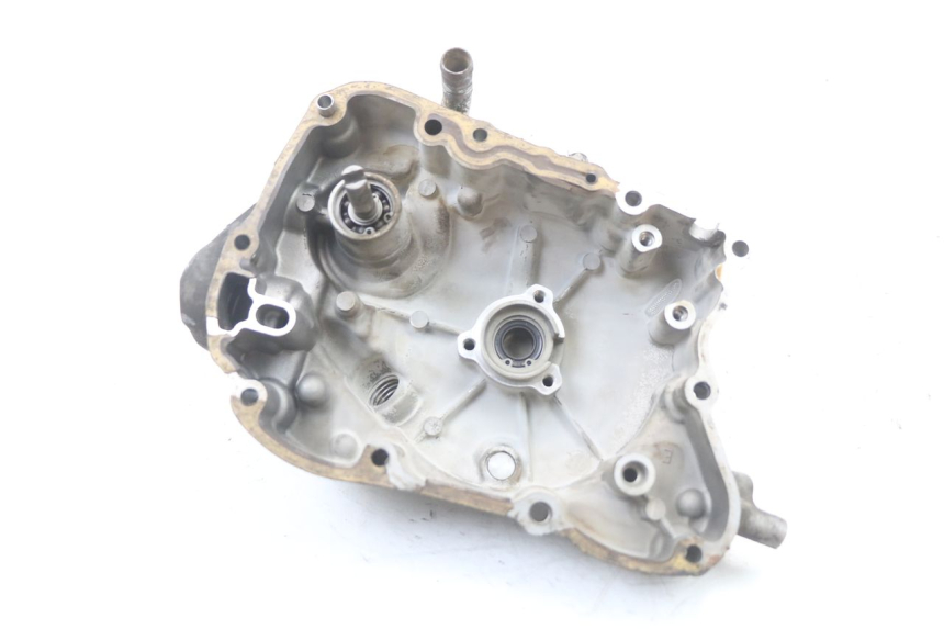 photo de TAPA STATOR HONDA NES AROBASE 125 (2000 - 2003) - Primer plano técnico