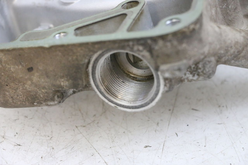 photo de TAPA STATOR PEUGEOT KISBEE 4T 50 (2010 - 2017) - Primer plano técnico