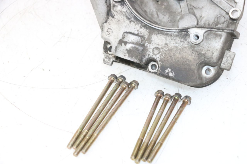 photo de TAPA STATOR PEUGEOT KISBEE 4T 50 (2018 - 2022) - Estado de la superficie y material