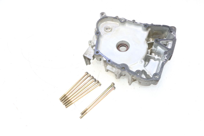 photo de TAPA STATOR KYMCO LIKE 125 (2009 - 2016) - Primer plano técnico