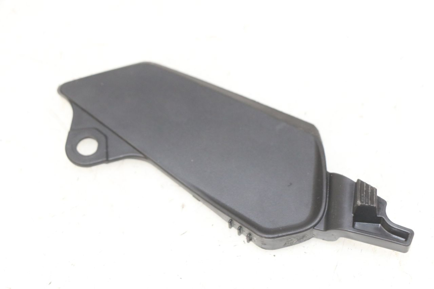 photo de CUBIERTA DE TRANSMISIÓN DE RUEDA HONDA CB R 1000 (2018 - 2023) - Vista principal