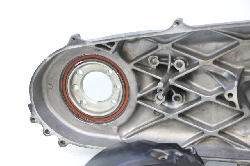 photo de TAPA ENGRANAJES HONDA FJS SILVER WING SILVERWING 400 (2005 - 2008) - Primer plano de alta resolución