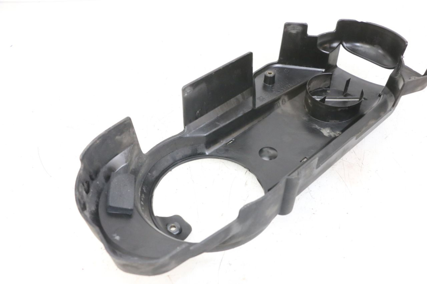 photo de CUBIERTA DE TRANSMISIÓN DE RUEDA PEUGEOT SATELIS 125 (2006 - 2009) - Otra perspectiva