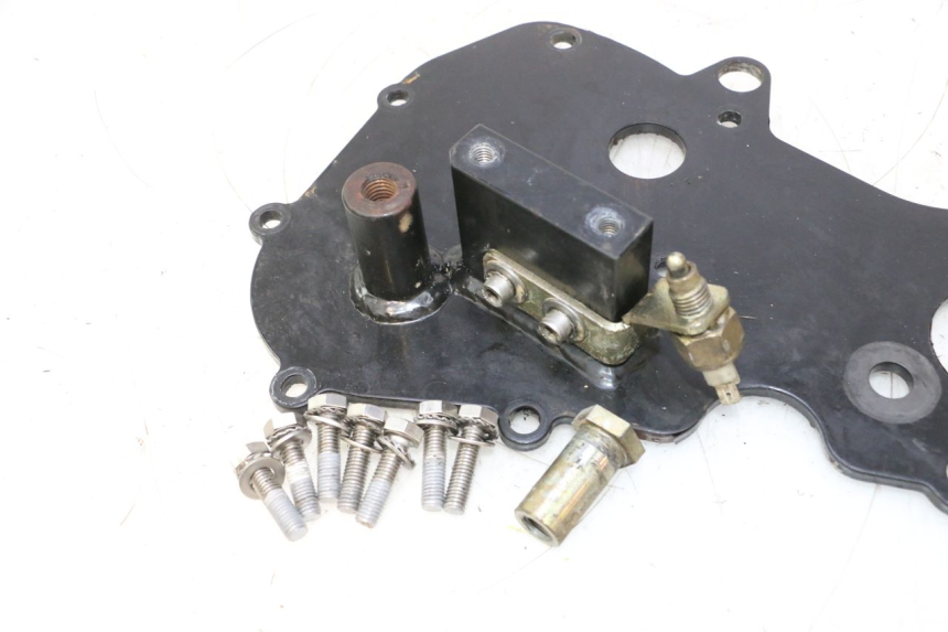 photo de TAPA ENGRANAJES BOOM TRIKE FUN 500 (2004 - 2010) - Primer plano técnico