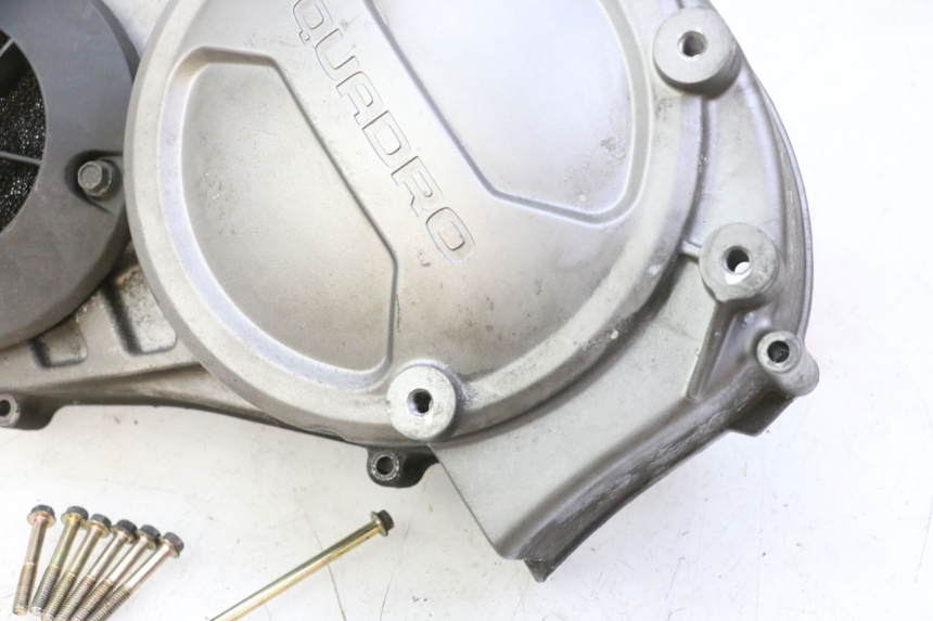 photo de CÁRTER DEL VARIADOR QUADRO 4 4D 350 (2015 - 2018) - Estado de la superficie y material