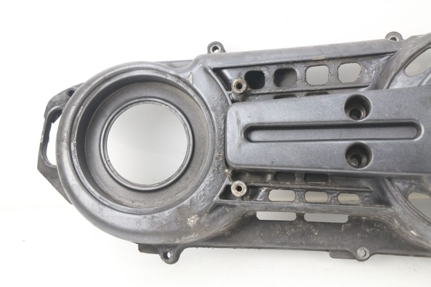 photo de TAPA VARIADOR PIAGGIO BEVERLY 500 (2003 - 2007) - Detalles de los puntos de fijación