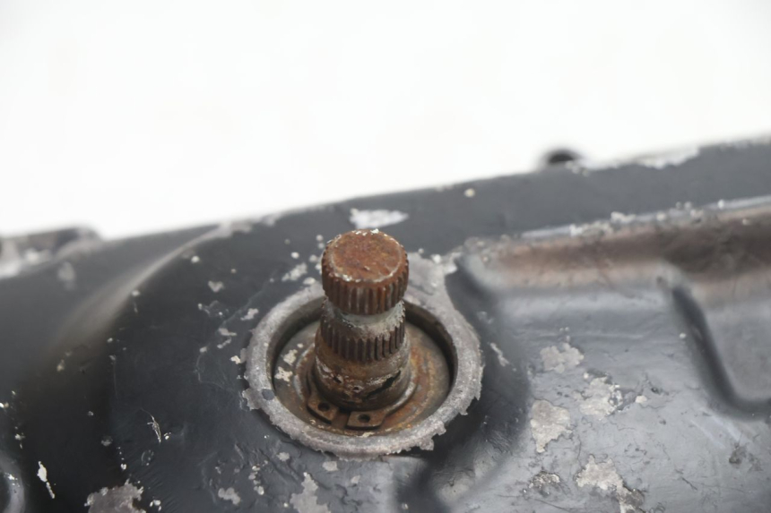 photo de CUBIERTA DEL VARIADOR MBK BOOSTER SPIRIT 50 (1999 - 2003) - Primer plano técnico