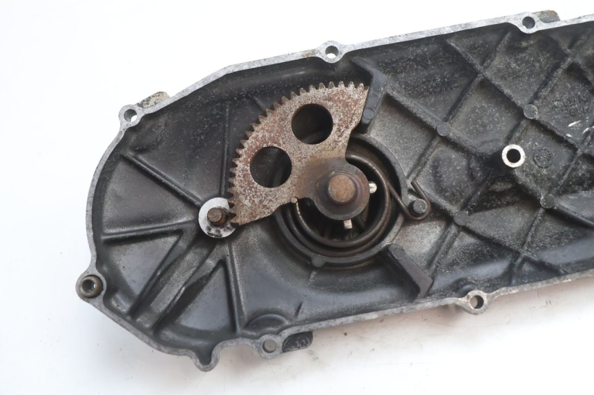 photo de TAPA VARIADOR MBK BOOSTER SPIRIT 50 (1996 - 1999) - Detalles de los puntos de fijación