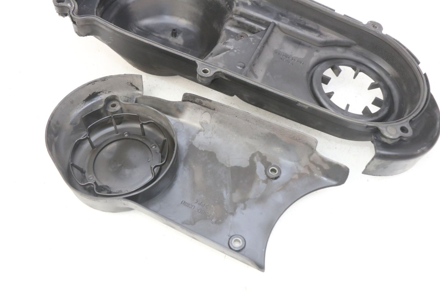 photo de CUBIERTA DEL VARIADOR SUZUKI BURGMAN 125 (2007 - 2014) - Primer plano técnico