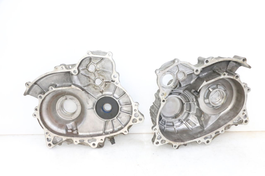 photo de TAPA VARIADOR SUZUKI BURGMAN 650 (2013 - 2020) - Primer plano de alta resolución