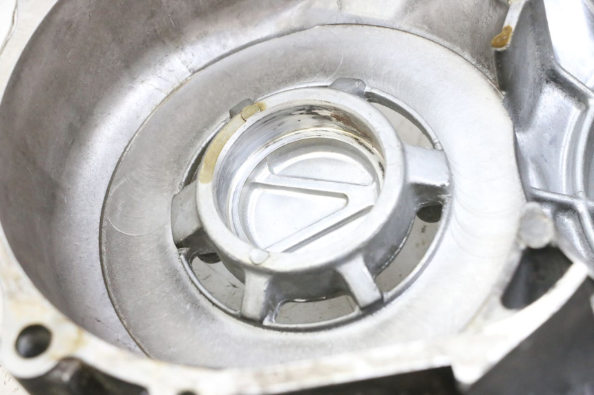 photo de TAPA VARIADOR SUZUKI BURGMAN 650 (2013 - 2020) - Estado de la superficie y material