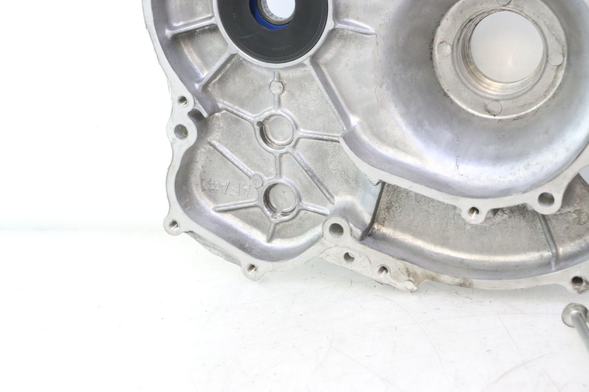 photo de TAPA VARIADOR SUZUKI BURGMAN EXECUTIVE ABS 650 (2006 - 2012) - Primer plano de alta resolución
