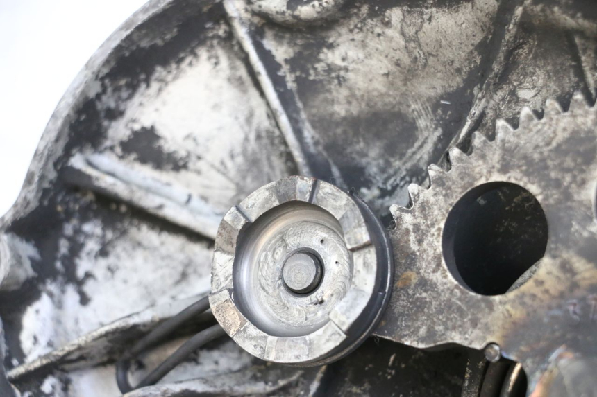 photo de TAPA VARIADOR YAMAHA BW'S 50 (2004 - 2017) - Primer plano técnico