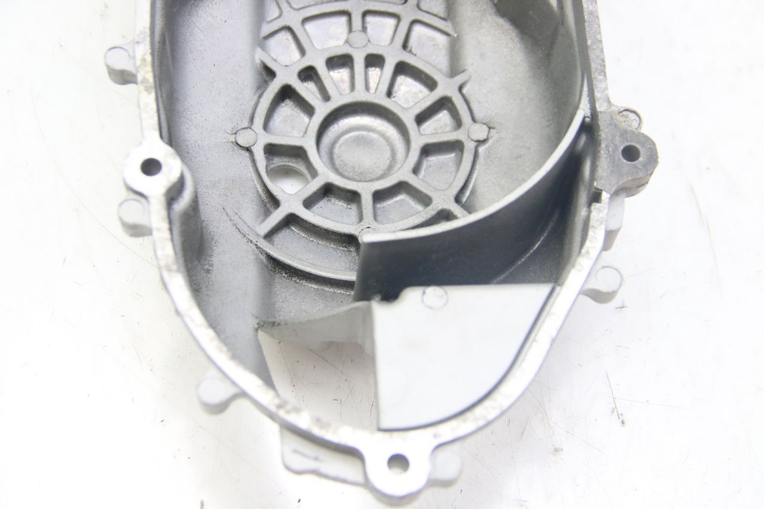 photo de CUBIERTA DEL VARIADOR YAMAHA BW'S BWS 125 (2010 - 2013) - Características distintivas