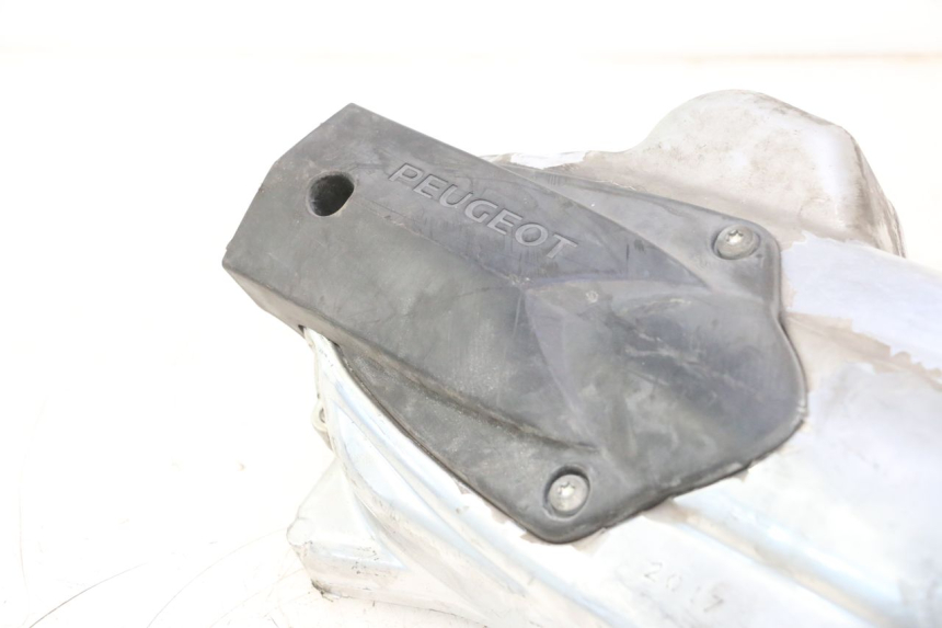 photo de CUBIERTA DEL VARIADOR PEUGEOT CITYSTAR 125 (2011 - 2017) - Características distintivas